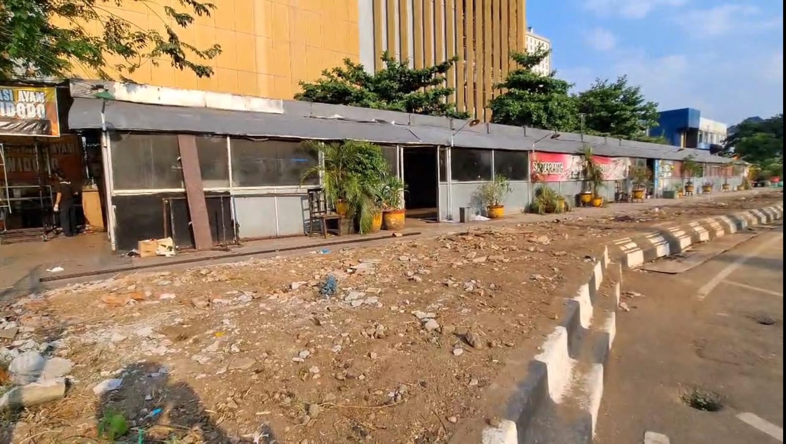 Revitalisasi Simpang Lima Semarang: DPRD Minta Tambah Pohon Peneduh, Bukan Kurangi Vegetasi