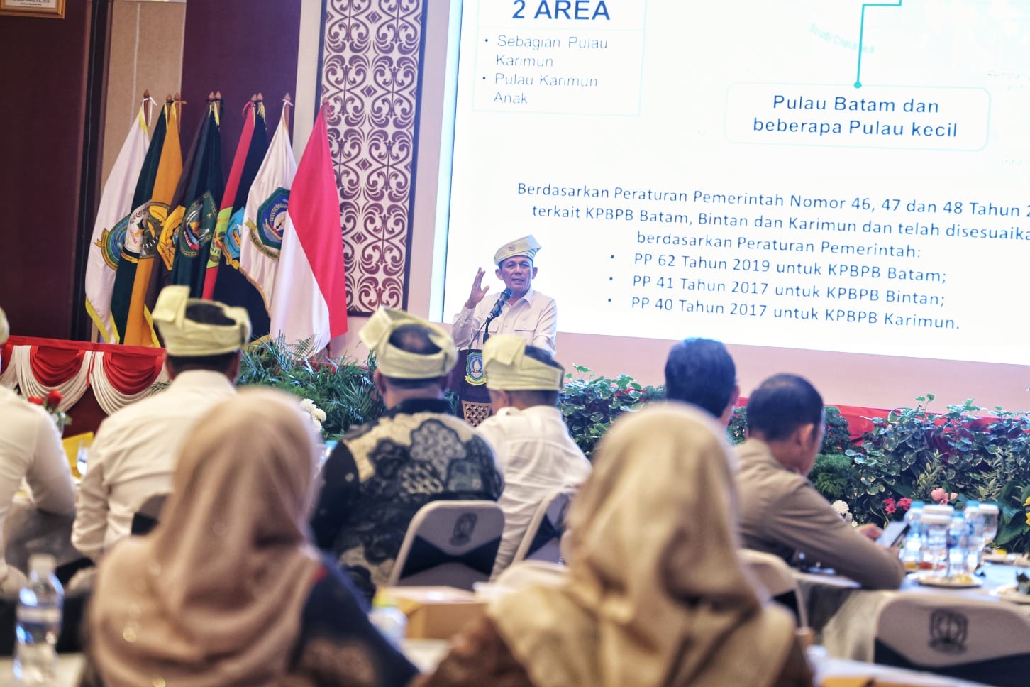 Gubernur Ansar Ahmad Resmi Kukuhkan Pengurus KADIN Kepri Periode 2026-2031, Dorong Sinergi Pemerintah dan Pelaku Usaha