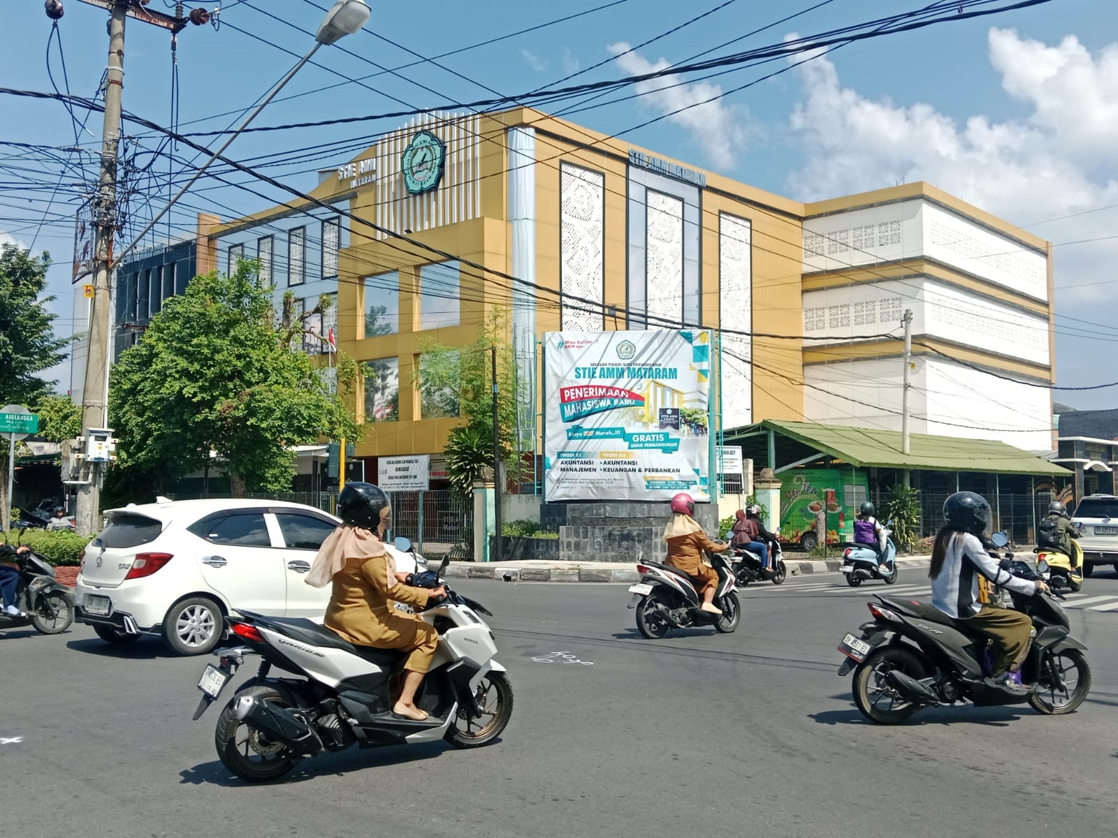 Pemkab Lombok Barat Pastikan Eksekusi Aset Kampus STIE AMM Tetap Berlanjut, Target Rampung Tahun Ini