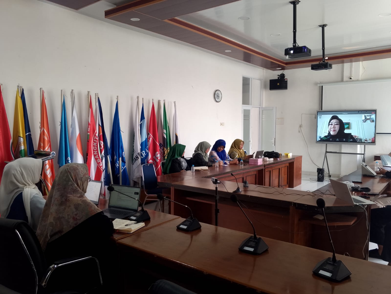 Muswil III FORHATI Sumbar Dihadiri 6 Daerah, Perempuan Didorong Aktif di Panggung Politik