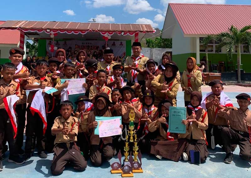 SDN 11 Telaga di Gorontalo Sabet Juara Umum Lomba Pramuka Tingkat Kecamatan, Bawa Pulang Piala Bergilir