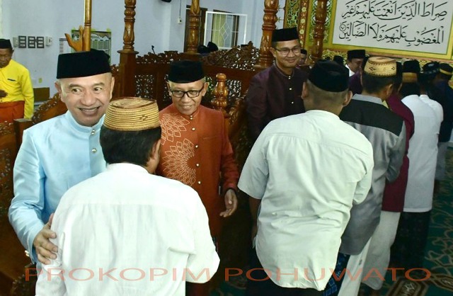 Bupati dan Wabup Pohuwato Pimpin Salat Iduladha 1447 H, Doakan 55 Jemaah Haji Asal Daerah di Tanah Suci
