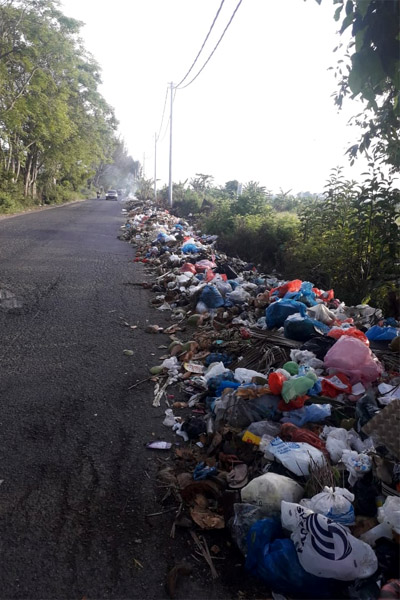 Sampah 11 Hari Tak Diangkut, Warga Komplek Pos Ceurih Banda Aceh Minta Pemkot Turun Tangan