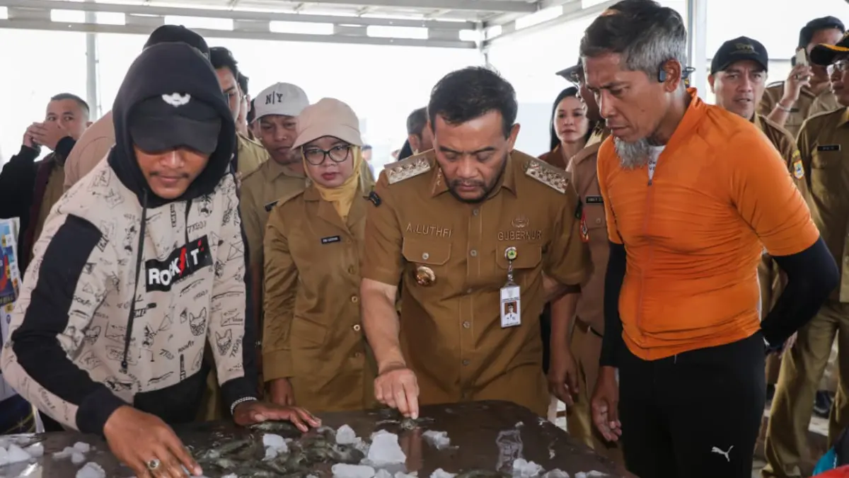 Pemprov Jateng Panen 1,3 Ton Udang Vaname dari Tambak Modern di Kawasan Industri Semarang, Jadi Percontohan Pantura