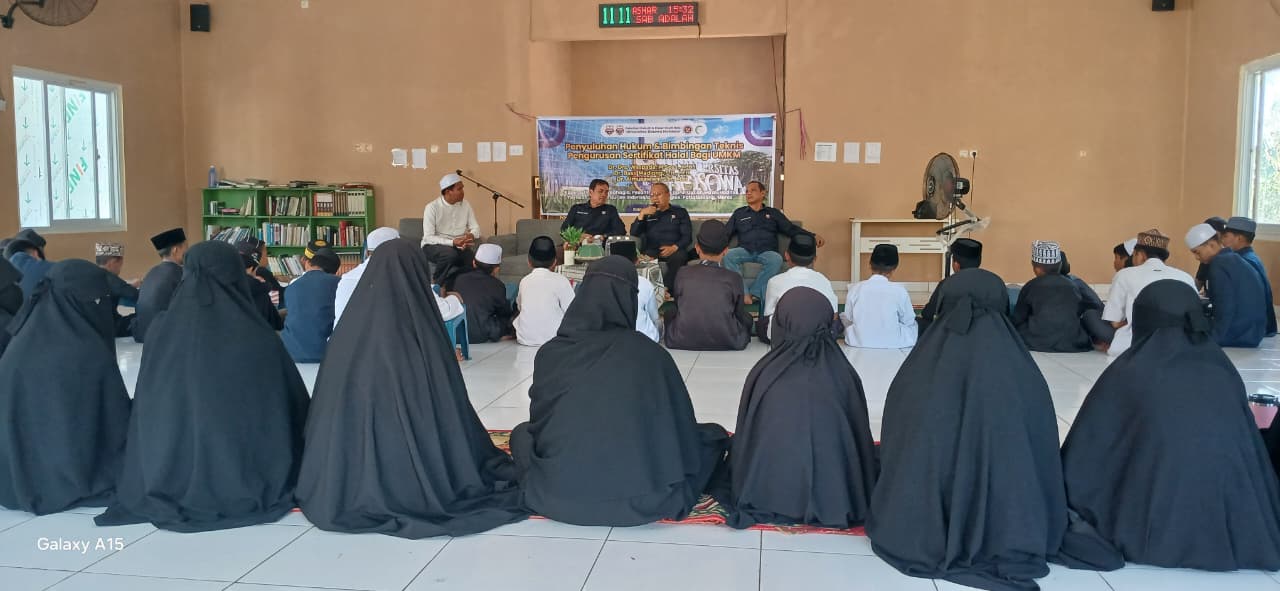 Halal Center Universitas Bosowa Gencar Edukasi Sertifikasi Halal ke UMKM Maros Sebelum Kewajiban Penuh 17 Oktober 2026