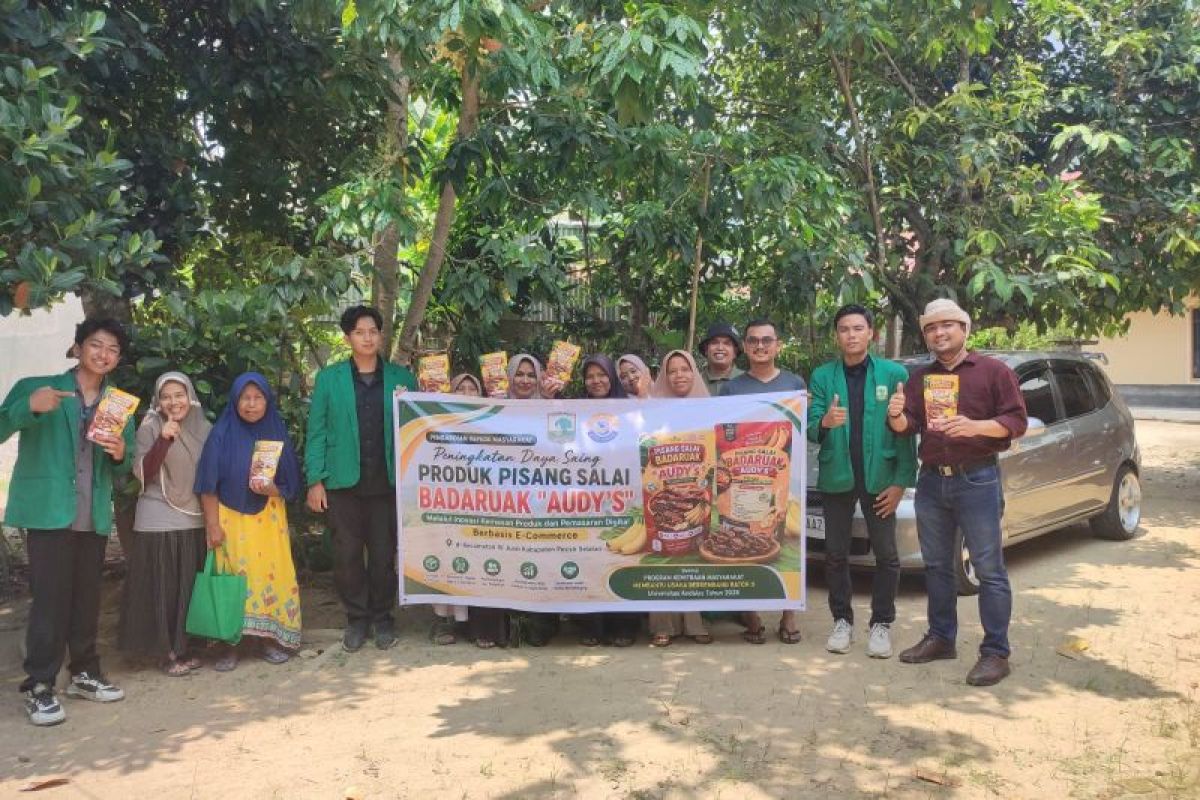 Unand Dampingi UMKM Pisang Salai Badaruak 