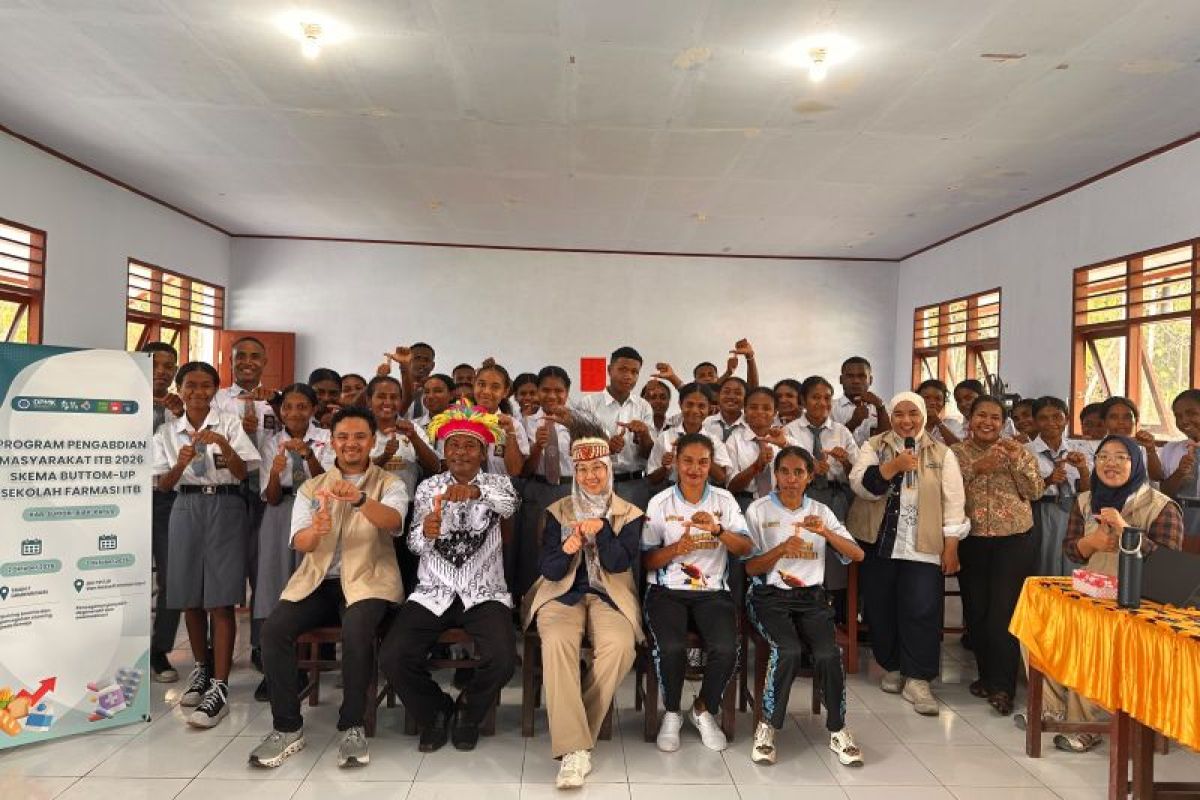 Tim Farmasi ITB Latih 30 Remaja Kampung Amyas Supiori Cegah Stunting Lewat Skrining Anemia