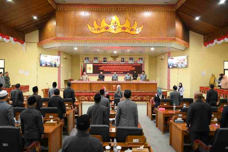 DPRD Lampung Barat dan Pemkab Mulai Bahas KUA-PPAS 2027, Bupati Serahkan Nota Pengantar untuk APBD Tahun Depan