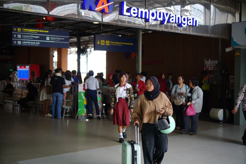 Lonjakan 73 Persen Penumpang KA di Yogyakarta Jelang Long Weekend Kenaikan Yesus Kristus, 26 Ribu Orang Tiba di Daop 6
