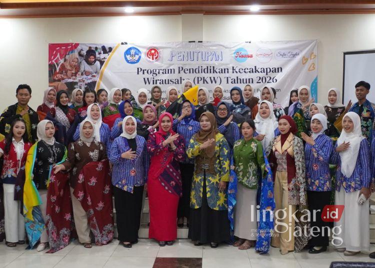 Dekranasda Jepara Cetak 30 Wirausahawan Muda Lewat Program PKW 2026, Fokus Batik dan Menjahit