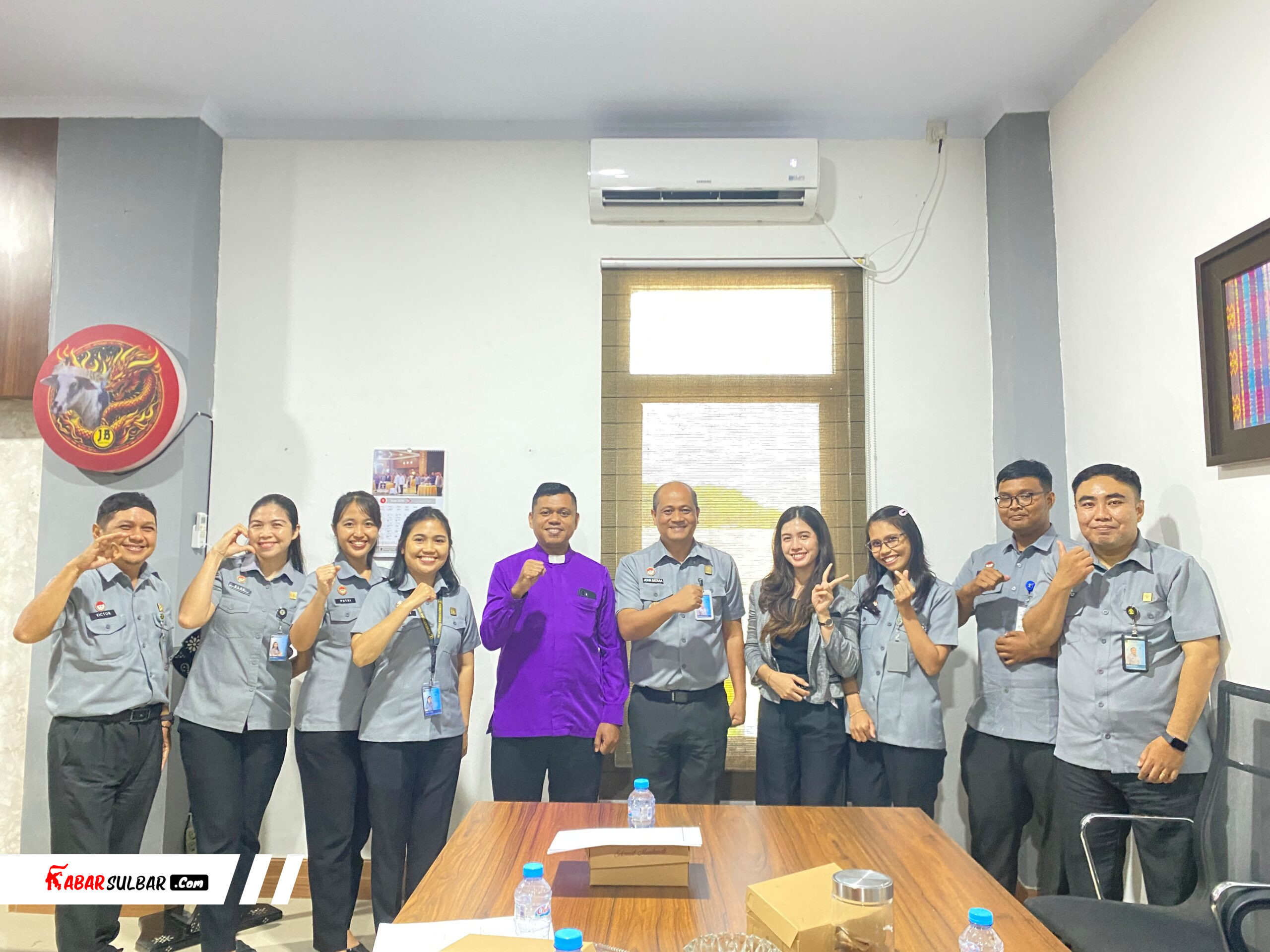 ASN Kristiani di Tiga Kantor Kemenkum Sulbar Gelar Ibadah Oikumene, Penguatan Integritas Pelayanan Publik Jadi Tema Utama