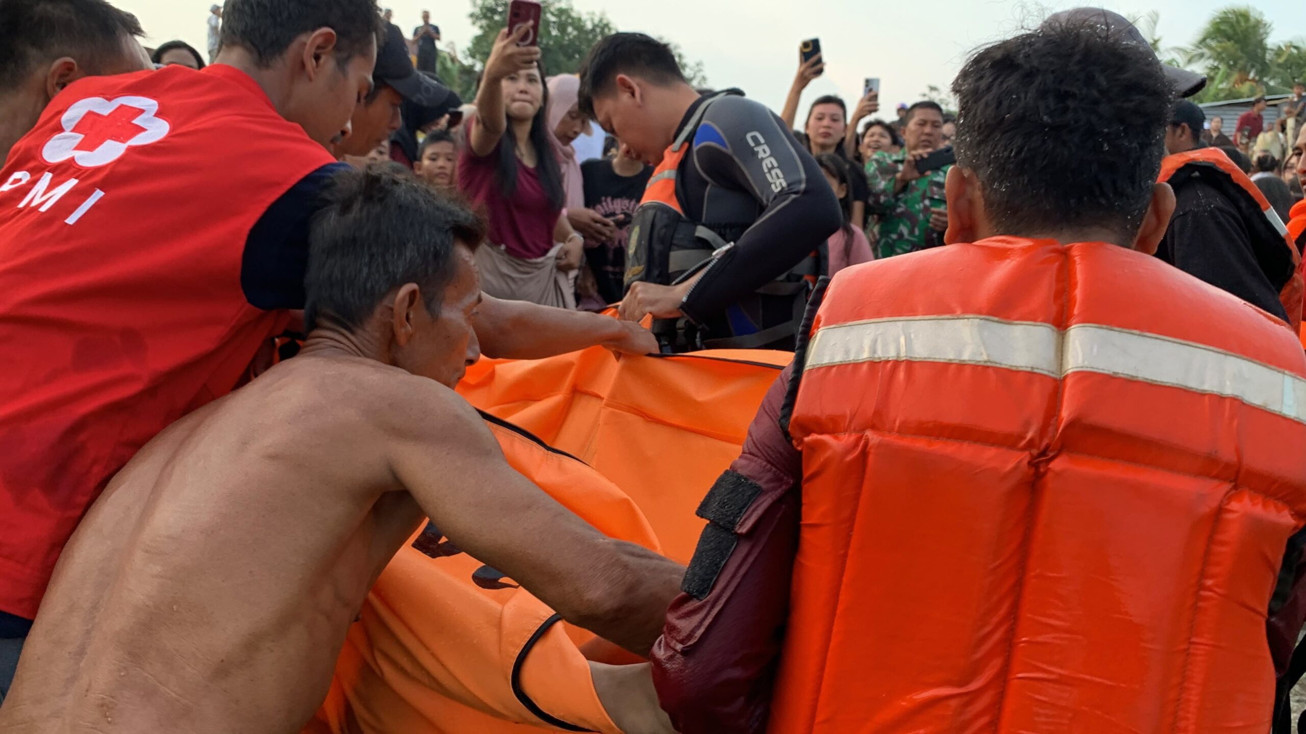 Remaja 14 Tahun Tenggelam di Sungai Musi Palembang Ditemukan Meninggal Setelah 7 Jam Dicari Tim SAR Gabungan
