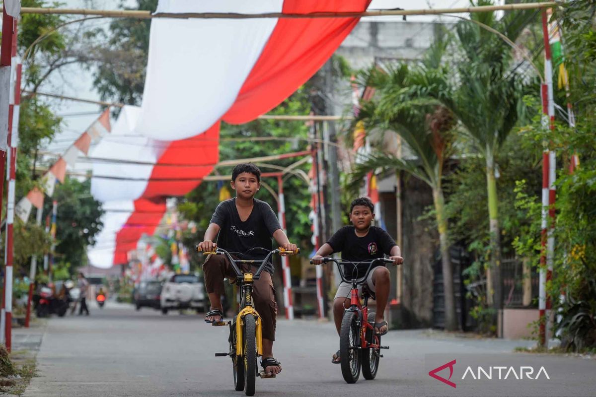 Kapolda Banten Imbau Warga Kibarkan Bendera Merah Putih Selama Agustus untuk HUT Ke-81 RI