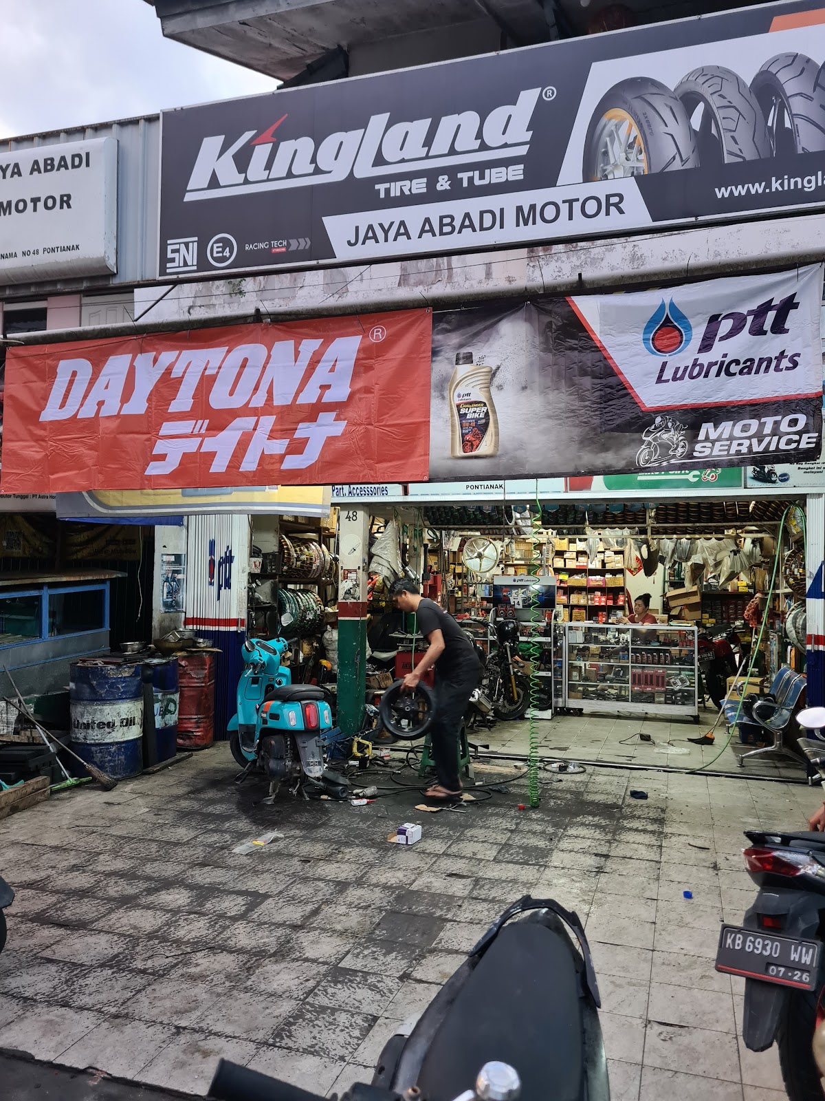 10 Rekomendasi Bengkel di Pontianak Terbaik untuk Mobil dan Motor