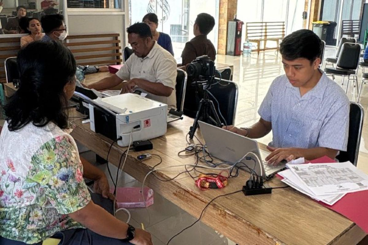 Imigrasi Belawan Layani 32 Permohonan Paspor Lewat Program Eazy Paspor di RS Advent Medan, 21 Di Antaranya Perpanjangan