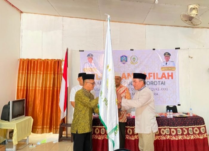 Sekda Morotai Lepas 35 Kafilah MTQ ke Sofifi, Ingatkan Sportivitas dan Cinta Al-Qur’an