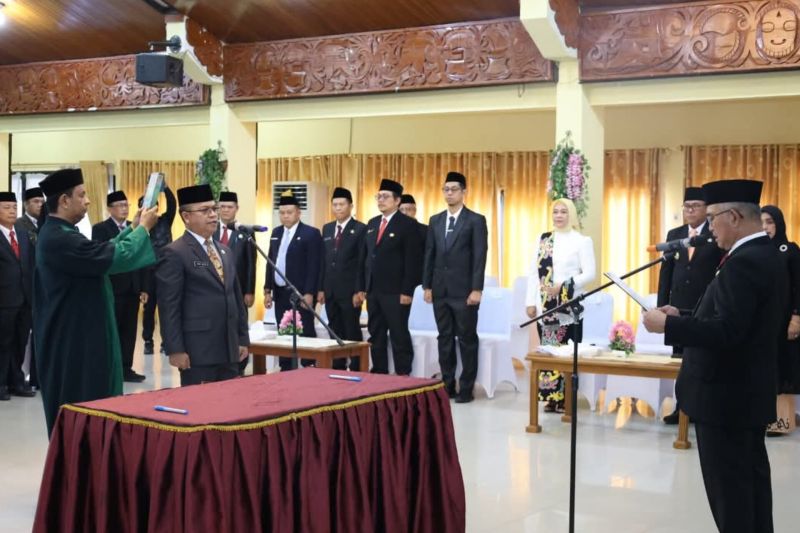 Wali Kota Tarakan Lantik Abdul Azis Hasan sebagai Sekda, Khairul Minta Target RPJMD 2025–2029 Dipercepat
