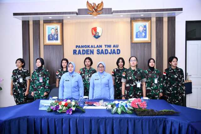 Wara Lanud RSA Natuna Perkuat Kesiapan Tugas Jelang HUT ke-63, Ibu Asuh Tekankan Peran Strategis Prajurit Perempuan