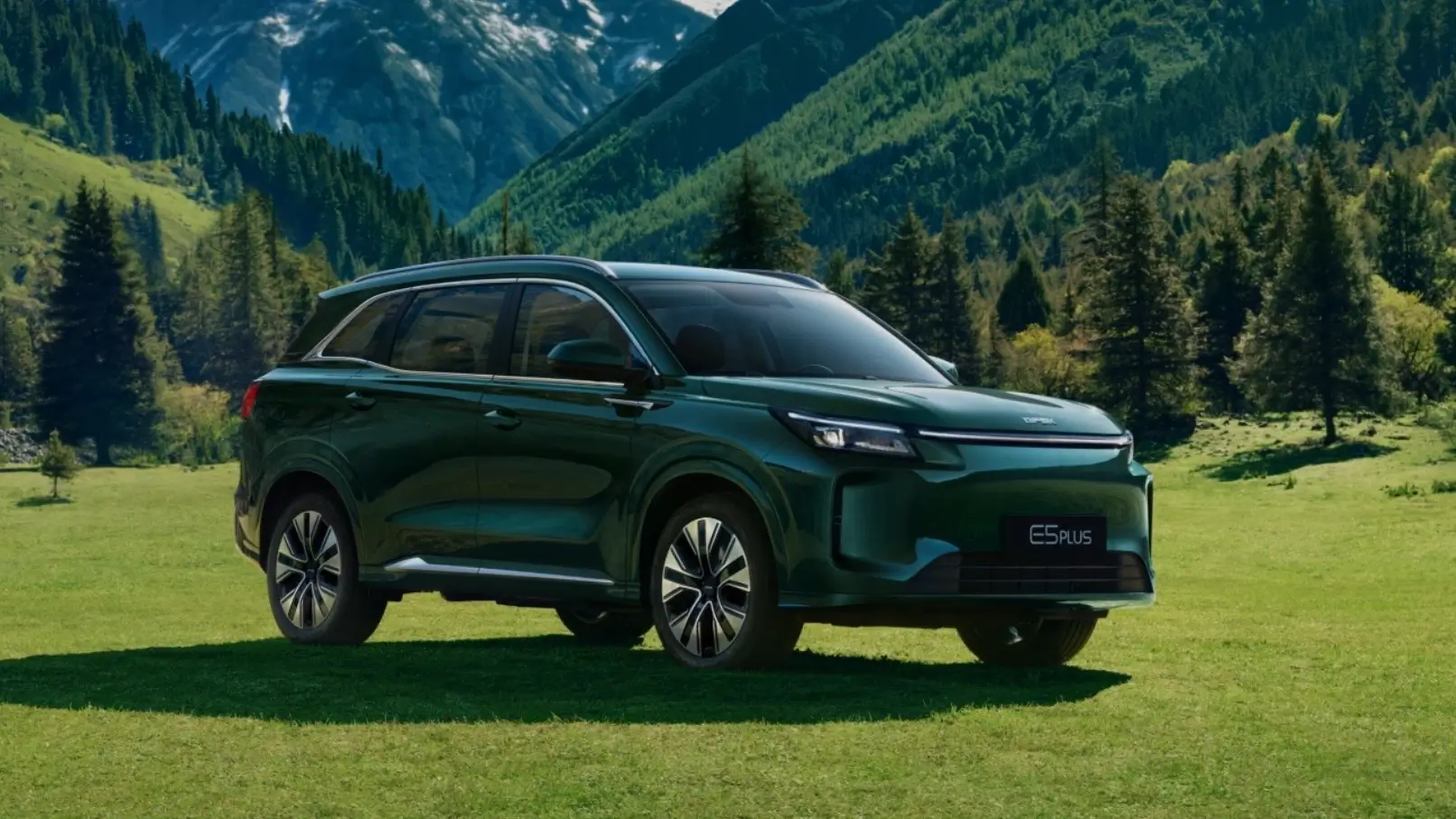 DFSK E5 Plus Debut di GIIAS 2026, SUV PHEV 215 DK Ini Diproduksi di Cikande
