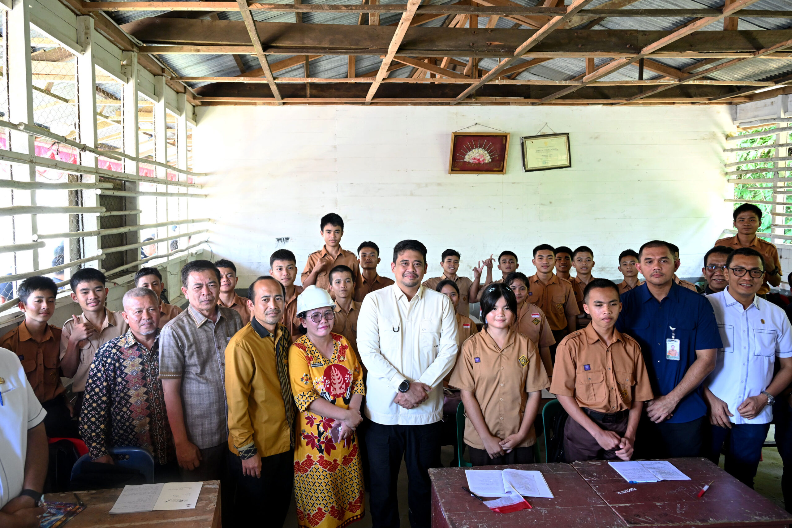 Program Sekolah Gratis Gubsu Bobby Nasution Disambut Pelajar Nias Utara, SMKN 1 Lotu Terima Ruang Kelas Baru Rp 317 Juta
