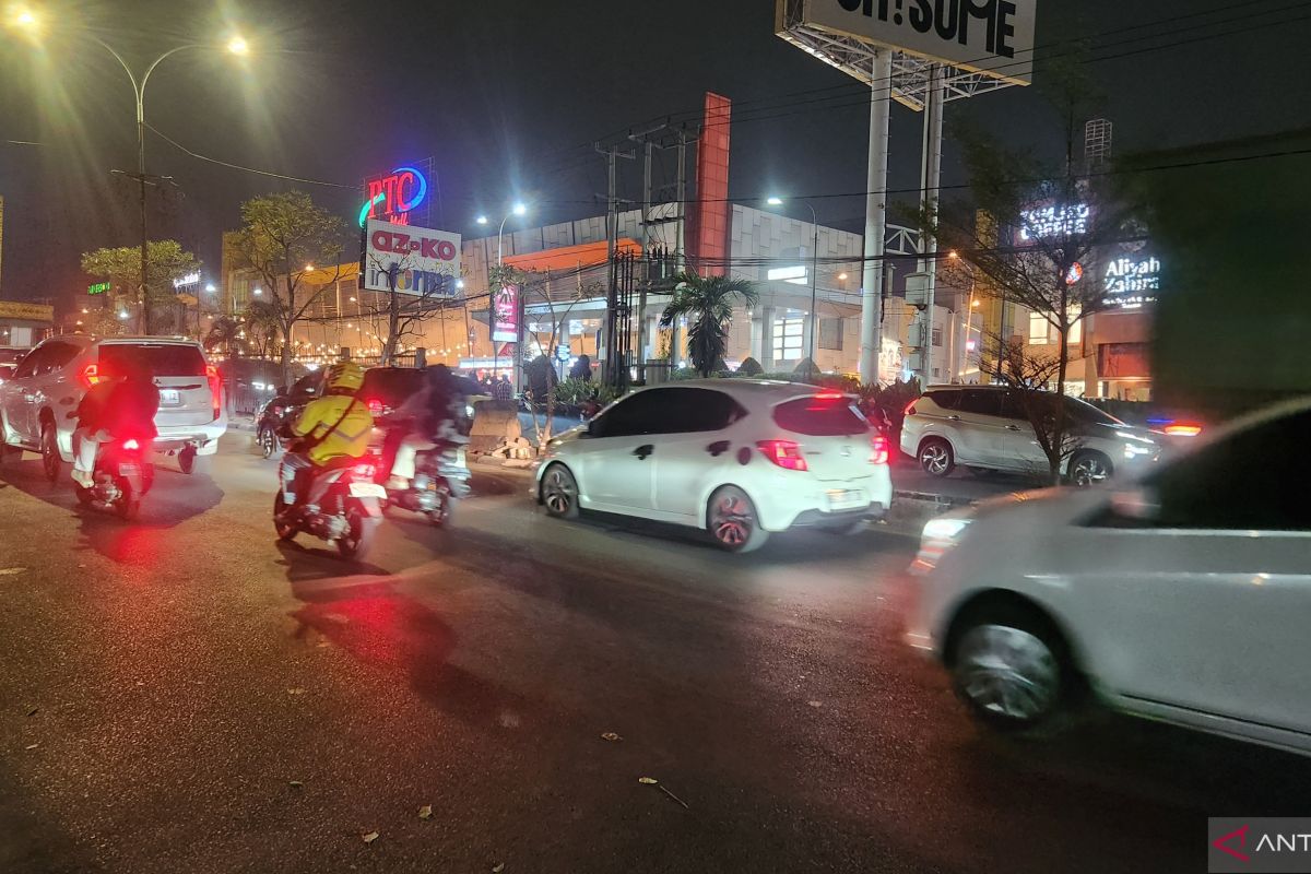 Wagub Sumsel Cik Ujang Ajak Perkantoran Swasta Pasang Ornamen Budaya Lokal Sesuai Perda No.2 Tahun 2021