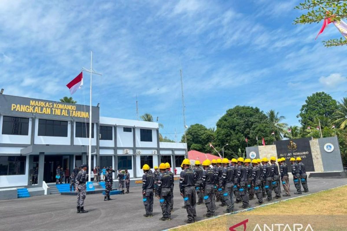 PLN Gandeng TNI AL di Tahuna Gembleng Petugas Yantek Wilayah 3T Sulut Demi Keandalan Listrik Jelang HPN 2026