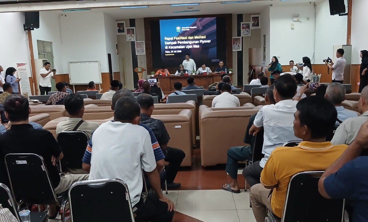 Mediasi Ketiga Buntu, Plt Bupati Muara Enim Minta PT KAI dan KJPP Turun Langsung Hitung Ulang Ganti Rugi Flyover
