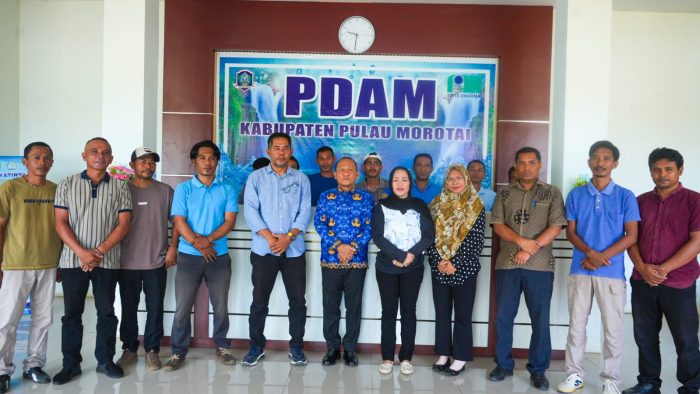 Bupati Morotai Rusli Sibua Minta PDAM Lakukan Pembenahan Total, Soroti Disiplin Pegawai hingga Jaringan Distribusi