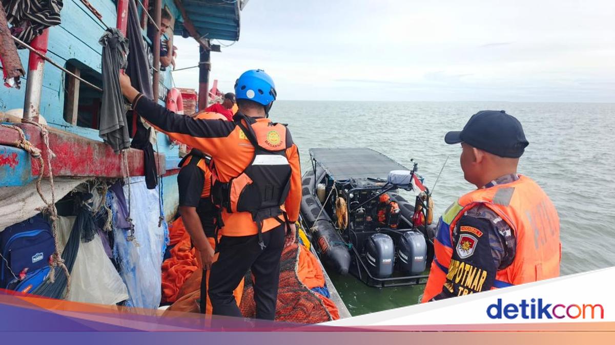 Kapal Nelayan KM Mitra Jaya Tenggelam di Perairan Asahan, 21 Awak Selamat dan 2 Masih Hilang Termasuk Nakhoda