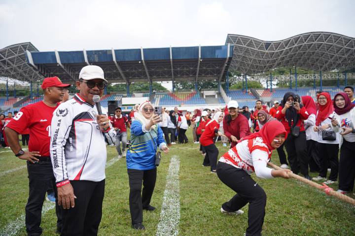 Lomba 17-an di Stadion Benteng Reborn: Wali Kota Tangerang Sachrudin dan Forkopimda Kompak Jaga Sinergi