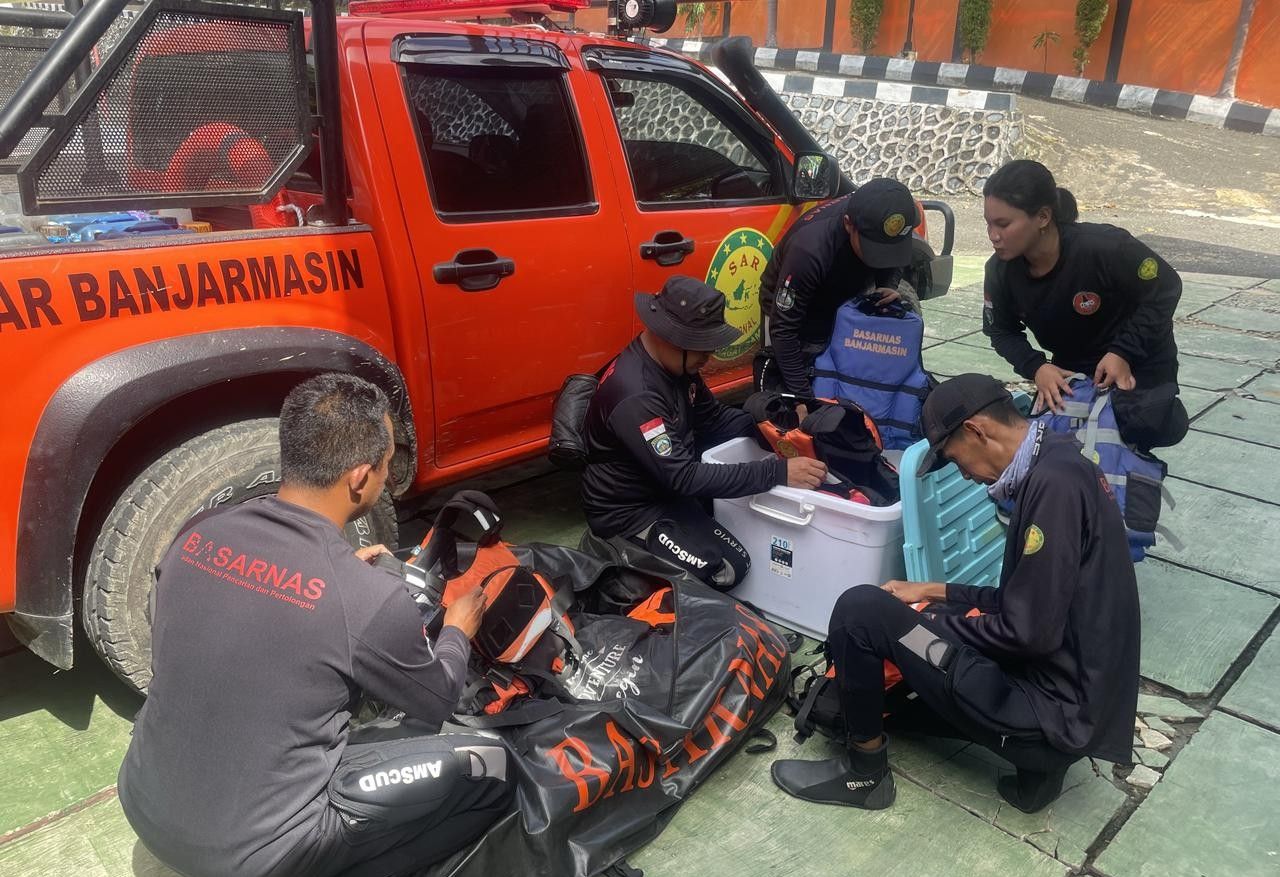 Nelayan Hilang di Perairan Senakin Kotabaru Usai Kapal Disambar Petir, Tim SAR Gabungan Kerahkan 5 Personel
