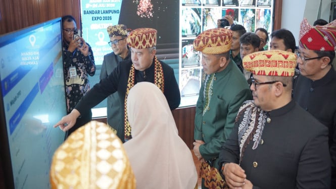 Pemkot Bandar Lampung Luncurkan Program Seribu Wajah Berbasis Face Recognition untuk Layanan Publik, Ditinjau Langsung Sekjen Kemendagri