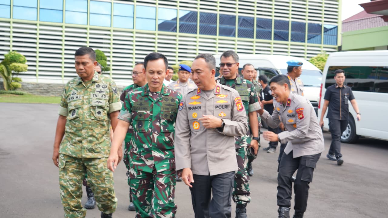 Kapolda Sumsel dan Pangdam II/Sriwijaya Sepakat Perkuat Sinergi, Komitmen Jaga Stabilitas Bumi Sriwijaya