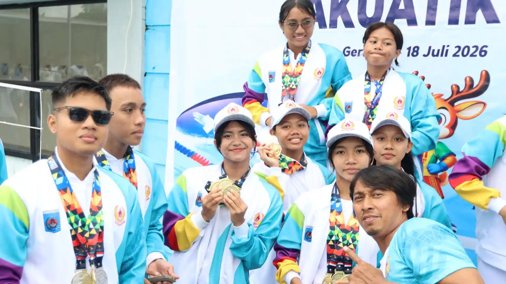 Tim Akuatik Kota Mataram Cetak 8 Rekor Baru di Porprov NTB 2026, Laras Ajeng Nareswari Bintang Utama