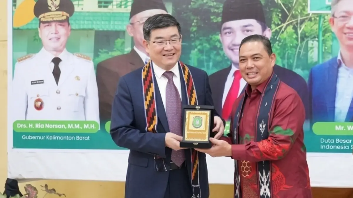 10 Siswa SMAN 1 Pontianak Raih Beasiswa Penuh ke Tiongkok Usai Juara Lomba Cerdas Cermat Empat Pilar