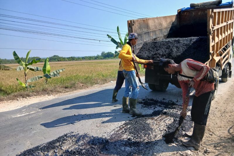 Pemprov Jateng Anggarkan Rp34 Miliar Perbaiki Jalan Cepu-Randublatung, Target Rampung Akhir 2026