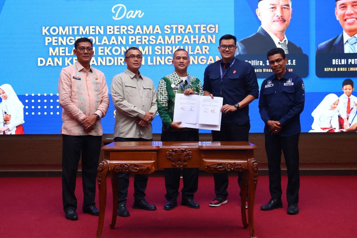 Pemkot Payakumbuh Kirim Dua ASN Ikuti PKN Tingkat II, Lahirkan Pemimpin Birokrasi yang Mampu Kelola Perubahan