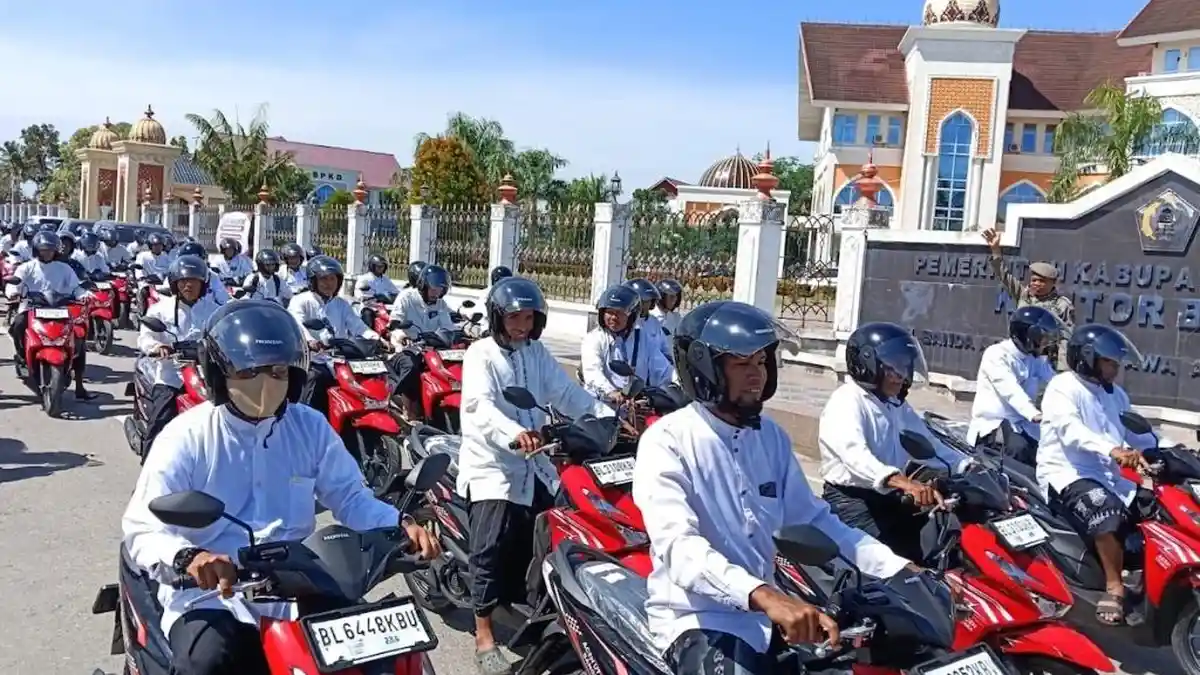 852 Imam Gampong di Aceh Utara Terima Sepeda Motor Operasional dari Pemkab, Bupati: Perkuat Syariat Islam hingga Desa