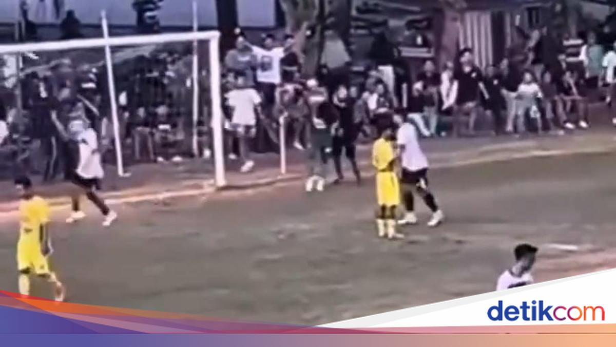 Kiper PS Sendangsari Dijotos Oknum Penonton di Lapangan Bawuran Bantul, Laporan Polisi Masuk
