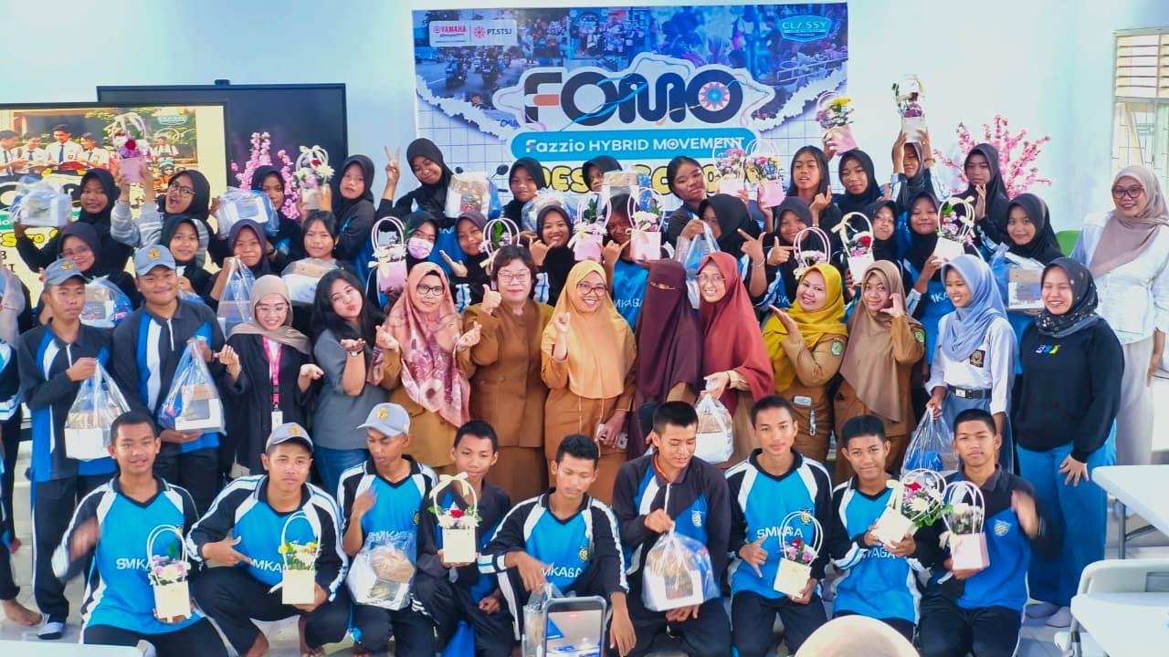 Yamaha Gelar Pelatihan Merangkai Bunga dan Menghias Kue di SMKN 2 dan SMKN 3 Bontang, Siswa Otomotif Ikut Antusias