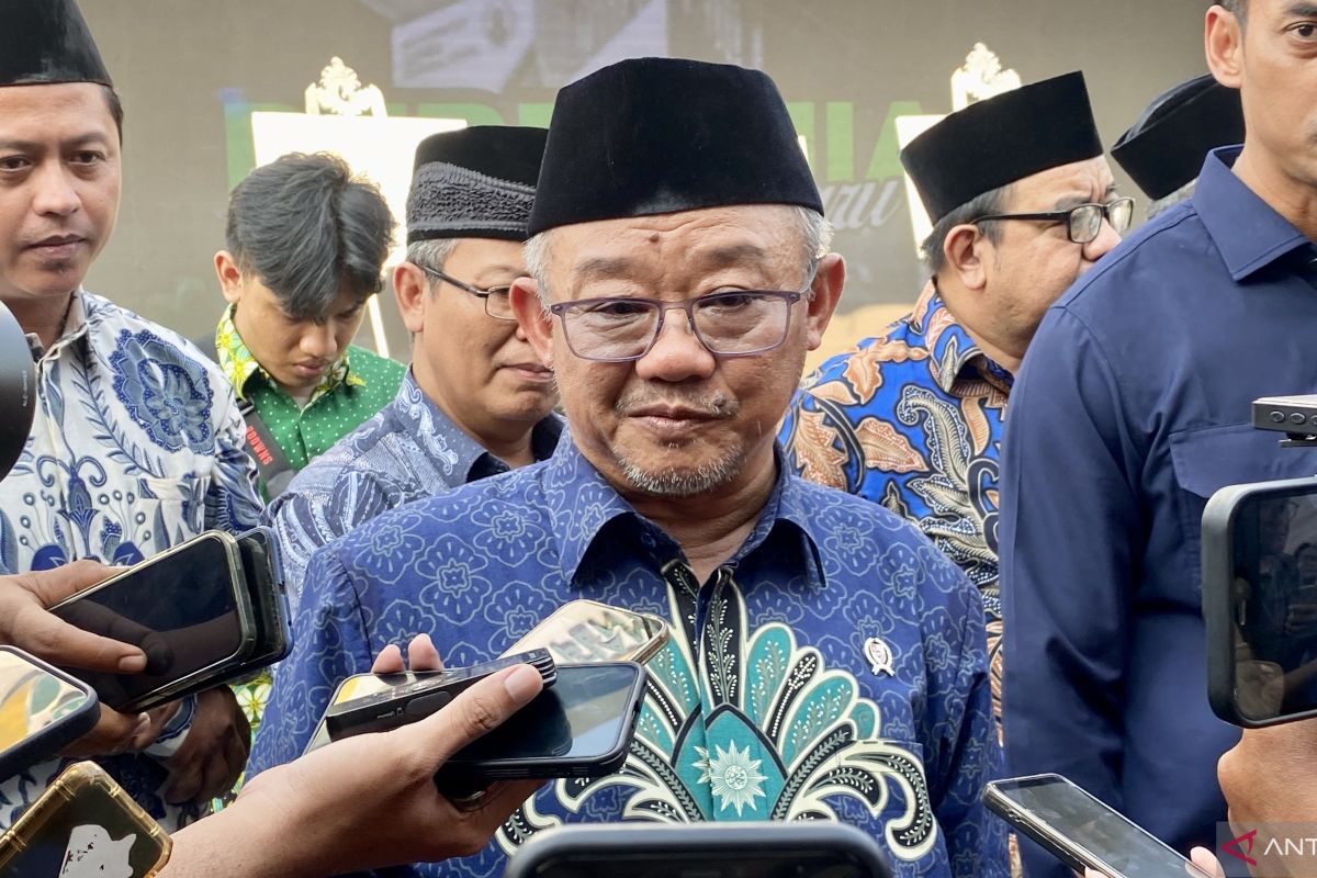 Mendikdasmen Abdul Mu'ti: Skenario Keterlibatan Kantin Sekolah di Yogya dalam Program MBG Masih Disusun BGN