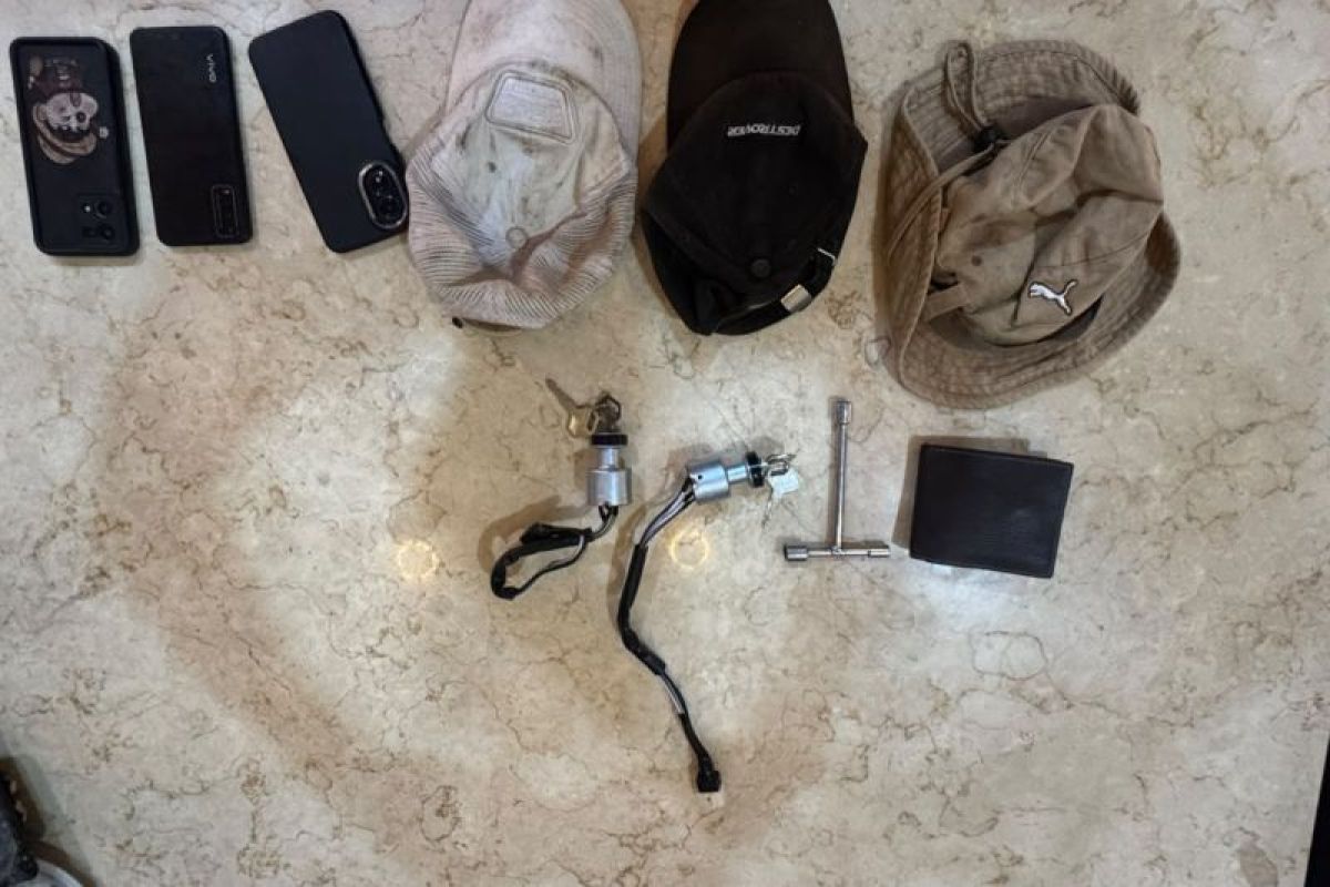 Polda Banten Tangkap 3 Anggota Sindikat Pencuri Pikap yang Beraksi di 14 Lokasi, Sita 3 Unit Mobil