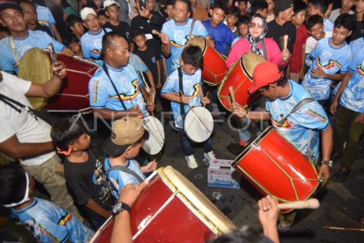 Gandang Tasa Mengiringi Prosesi Tabuik di Pariaman, Kelompok Tabuik Subarang Tampil Memukau