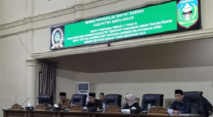 DPRD Sarolangun dan Pemkab Bahas Raperda Pertanggungjawaban APBD 2025, 17 Anggota Hadiri Rapat Paripurna