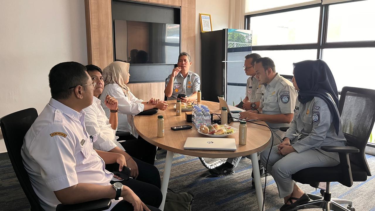 Bapenda Banten dan Jasa Raharja Perkuat Sinergi Pelayanan Samsat, Dorong Optimalisasi Pajak Kendaraan