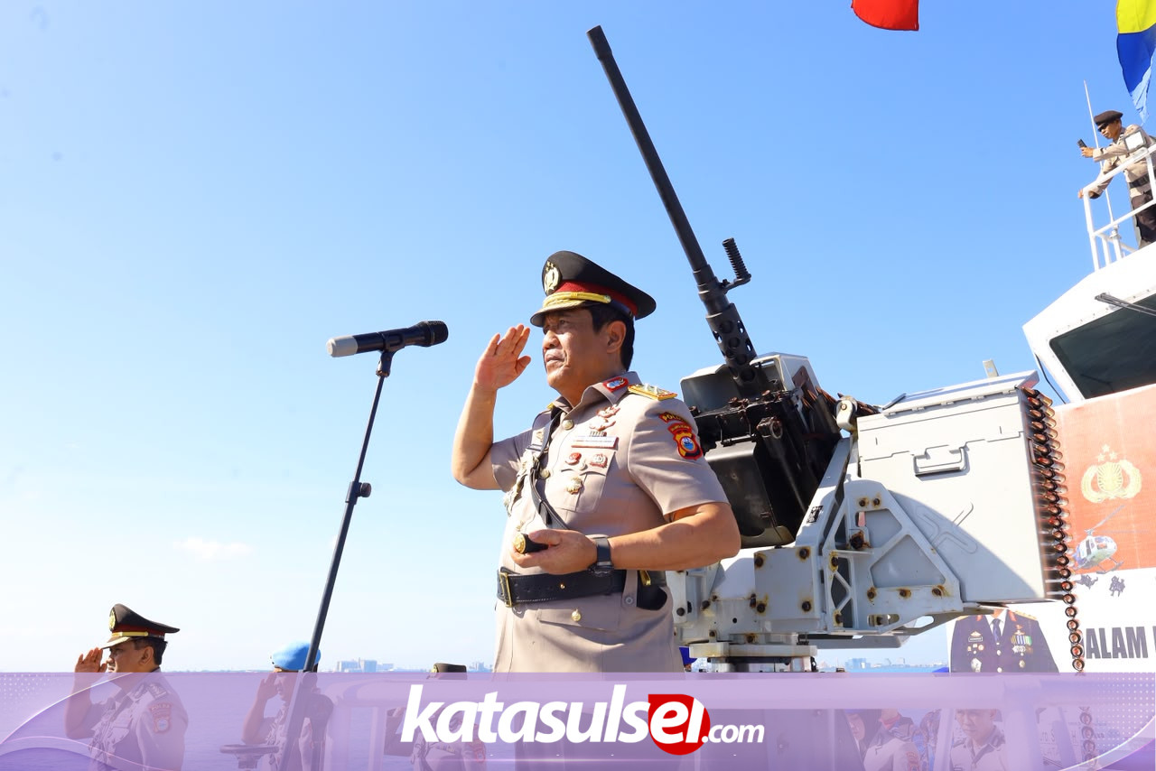 Kapolda Sulsel Pimpin Tabur Bunga di Laut Makassar untuk HUT ke-80 Bhayangkara, Ini Pesan di Balik Prosesi