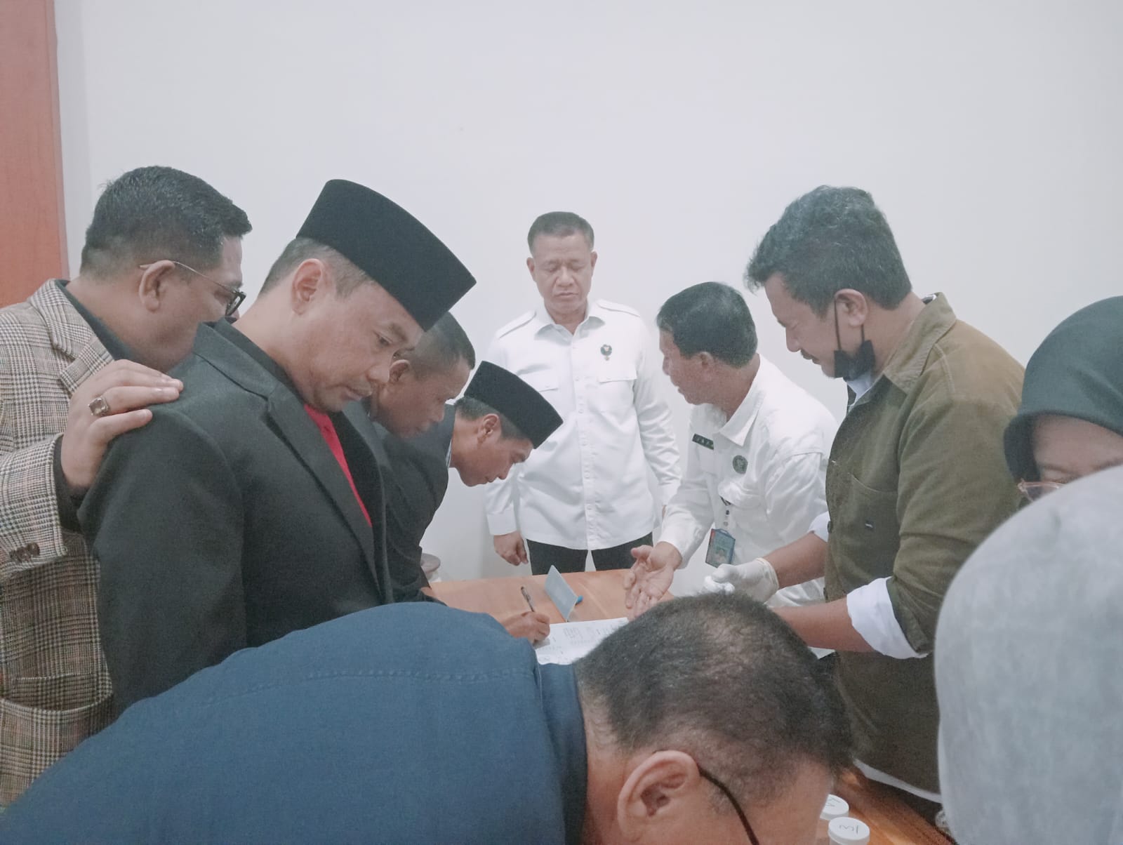 Hasil Tes Urine Mendadak 41 Anggota DPRD NTB Negatif Narkoba, 24 Orang Belum Diperiksa
