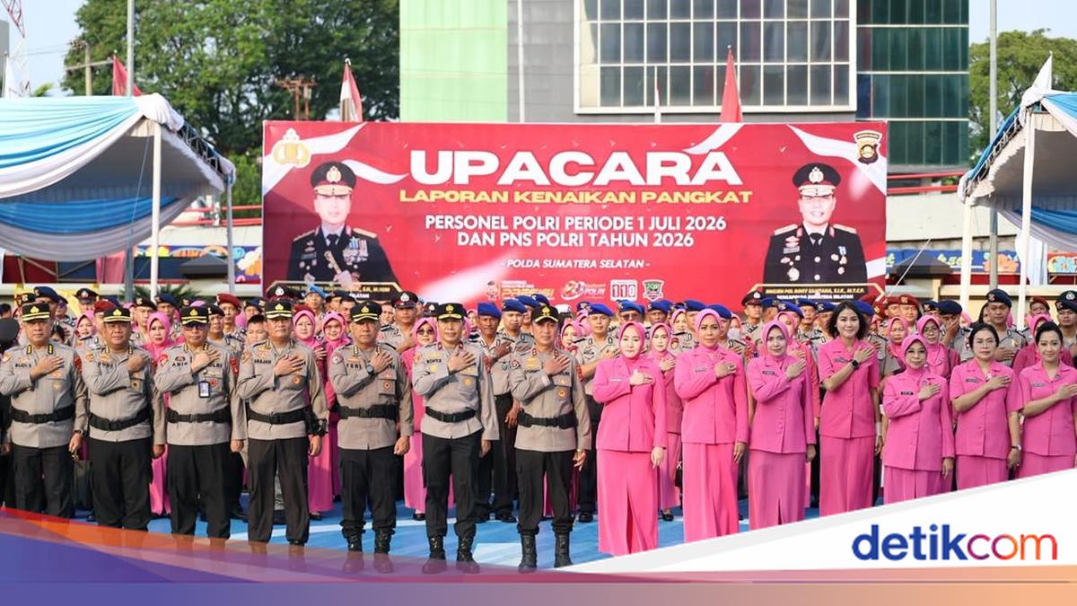1.465 Personel Polda Sumsel Naik Pangkat di Hari Bhayangkara ke-80, 53 Perwira dan 1.370 Bintara Terima Promosi