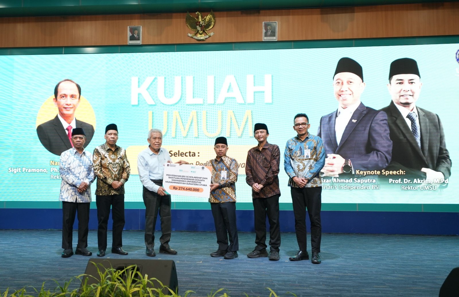 BSI Gelar Kuliah Umum Perbankan Syariah di UMSU Medan, Salurkan Beasiswa Rp 274 Juta untuk Mahasiswa