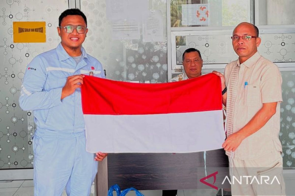 PT MPG di Nagan Raya Serahkan 3.000 Bendera Merah Putih untuk Semarakkan HUT ke-81 RI, Distribusi Diteruskan ke Gampong